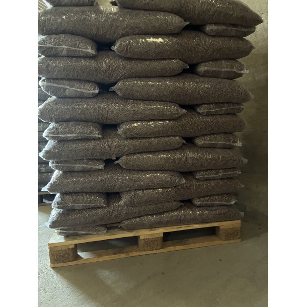 Semi tr�piller 6 mm  832 kg/palle